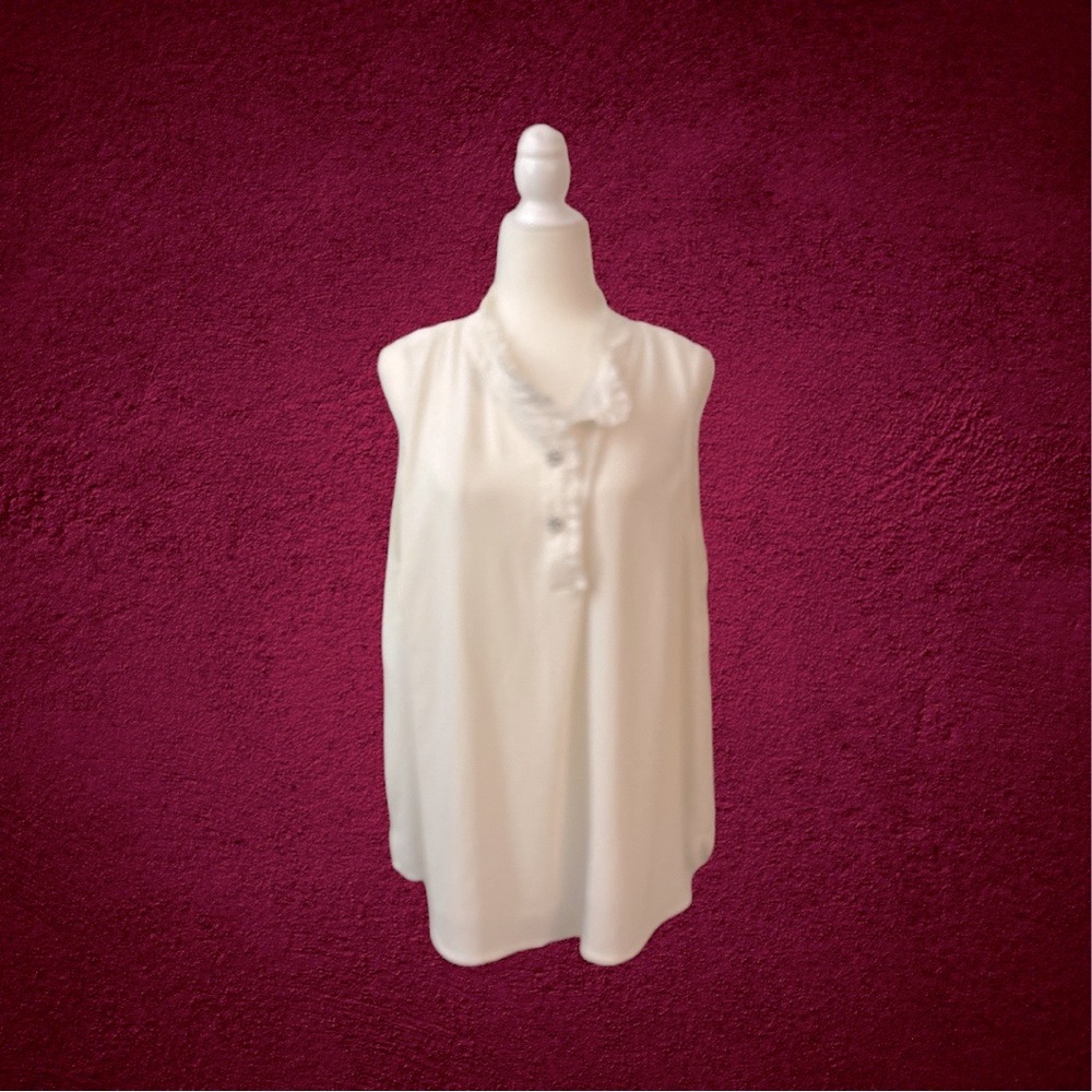 CeCe 3x rhinestone button dress shirt. Very pretty and flouncy.